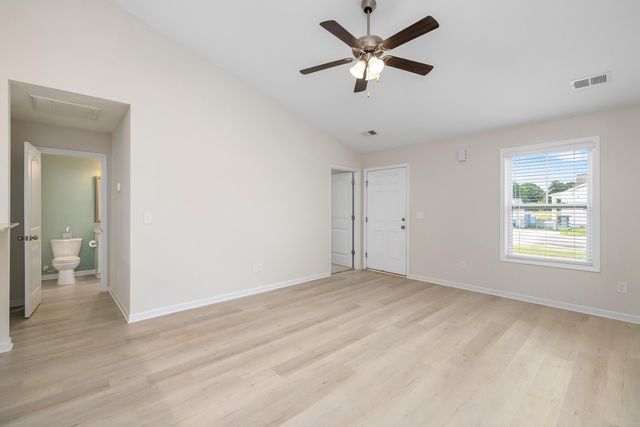 2147 Stillpointe Drive, Sumter, SC 29154