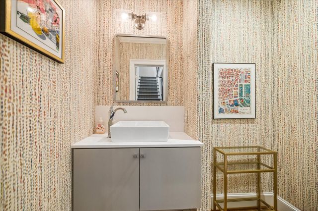 1710 Michigan Street, Houston, TX 77006