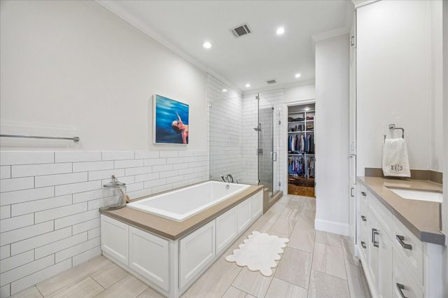 1710 Michigan Street, Houston, TX 77006