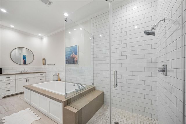 1710 Michigan Street, Houston, TX 77006