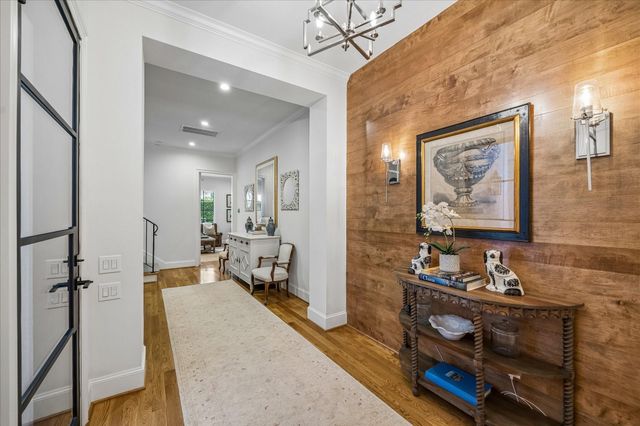 1710 Michigan Street, Houston, TX 77006