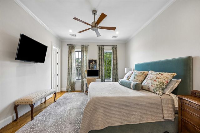 1710 Michigan Street, Houston, TX 77006