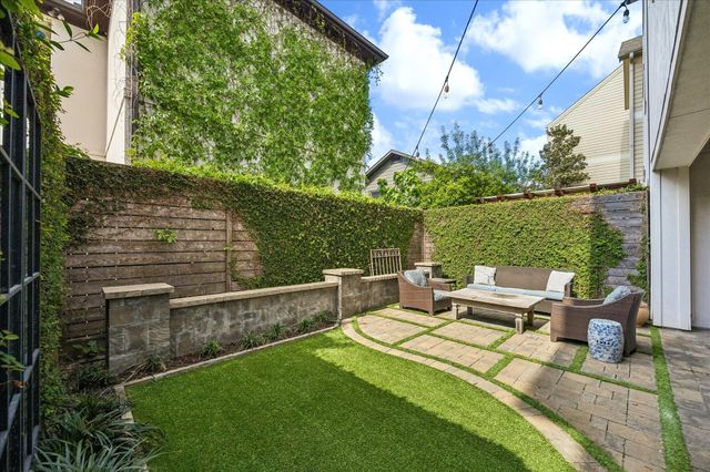 1710 Michigan Street, Houston, TX 77006