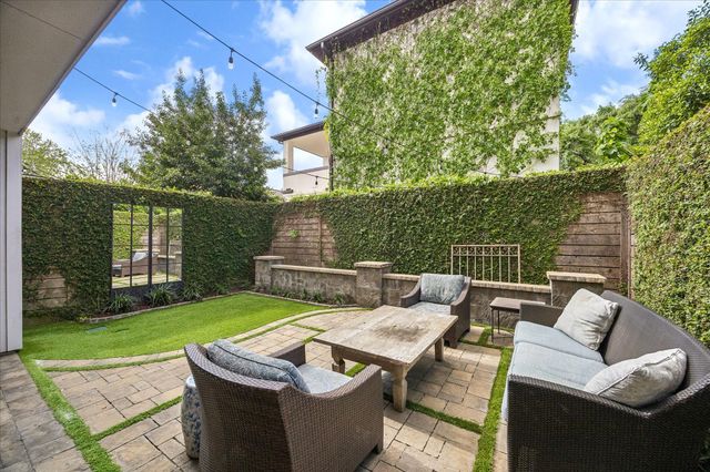 1710 Michigan Street, Houston, TX 77006