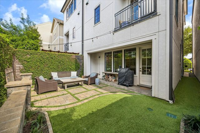 1710 Michigan Street, Houston, TX 77006