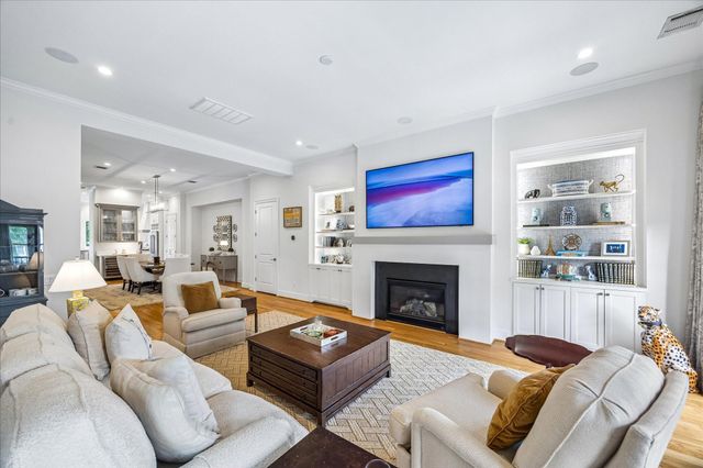 1710 Michigan Street, Houston, TX 77006