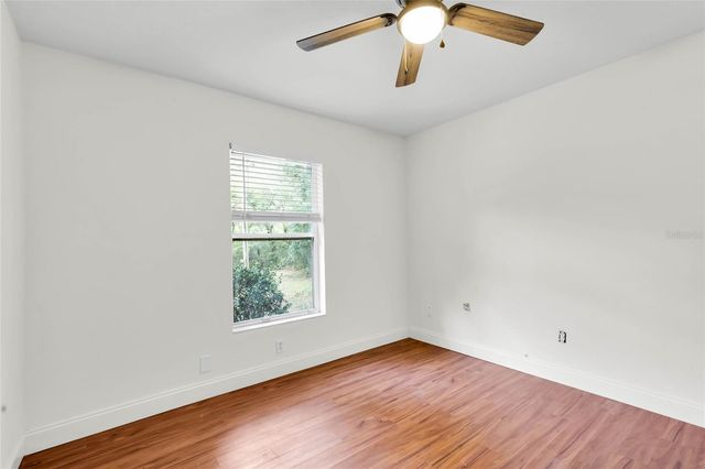 40206 PALM STREET, Lady Lake, FL 32159