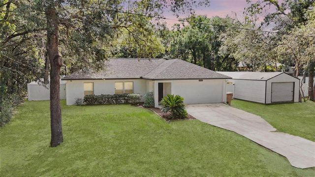40206 PALM STREET, Lady Lake, FL 32159