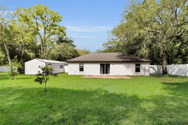 40206 PALM STREET, Lady Lake, FL 32159