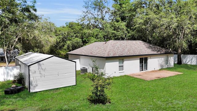 40206 PALM STREET, Lady Lake, FL 32159