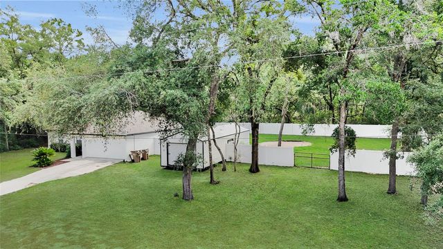 40206 PALM STREET, Lady Lake, FL 32159
