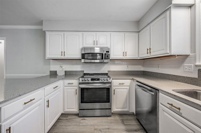 3220 W BAY VILLA AVENUE, Tampa, FL 33611