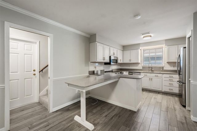 3220 W BAY VILLA AVENUE, Tampa, FL 33611