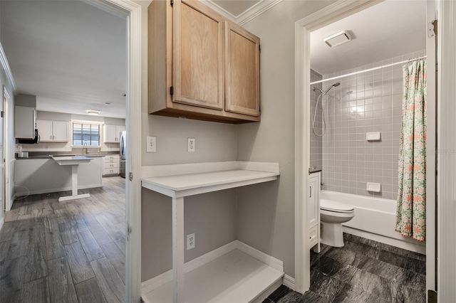 3220 W BAY VILLA AVENUE, Tampa, FL 33611