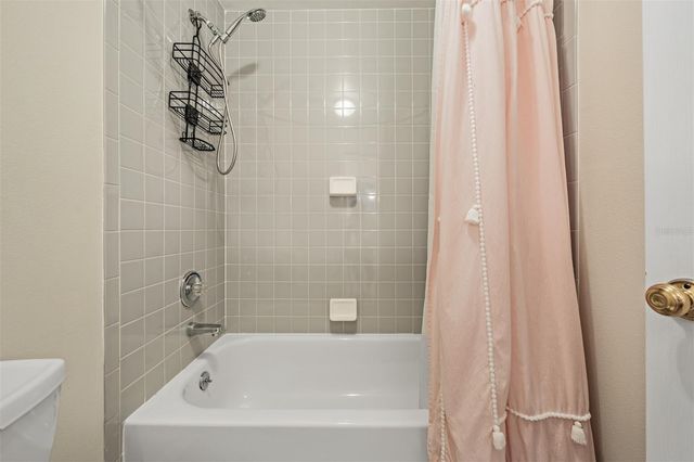 3220 W BAY VILLA AVENUE, Tampa, FL 33611