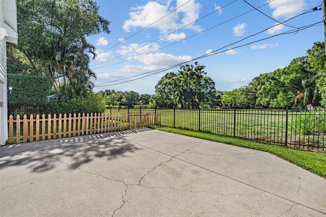 3220 W BAY VILLA AVENUE, Tampa, FL 33611