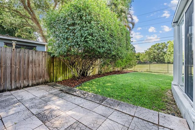 3220 W BAY VILLA AVENUE, Tampa, FL 33611