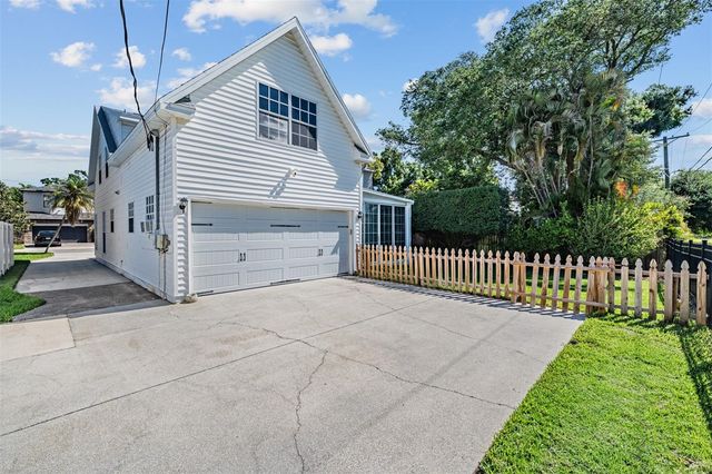 3220 W BAY VILLA AVENUE, Tampa, FL 33611