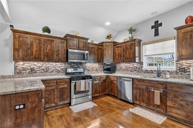 12817 Lathrop Avenue, Kansas City, KS 66109