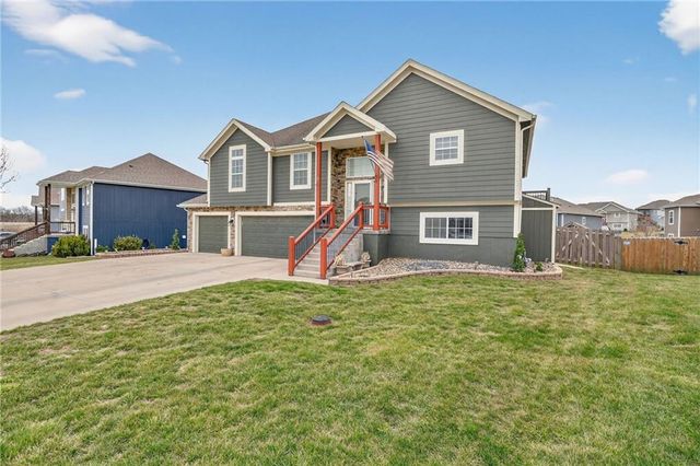 12817 Lathrop Avenue, Kansas City, KS 66109