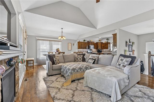 12817 Lathrop Avenue, Kansas City, KS 66109