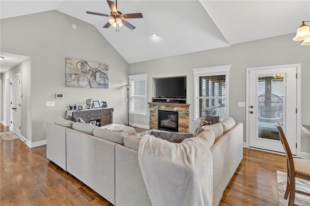 12817 Lathrop Avenue, Kansas City, KS 66109