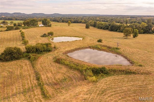 255 Gnade Road, Elsberry, MO 63343