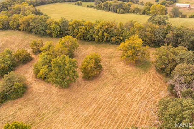 255 Gnade Road, Elsberry, MO 63343