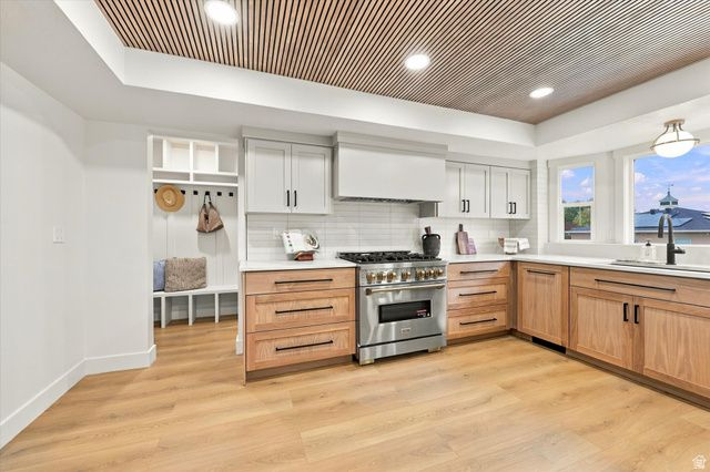 517 E HOLSTEIN WAY, Murray, UT 84107