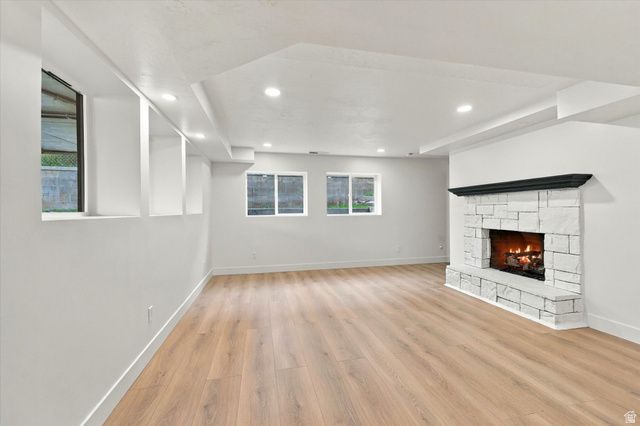 517 E HOLSTEIN WAY, Murray, UT 84107