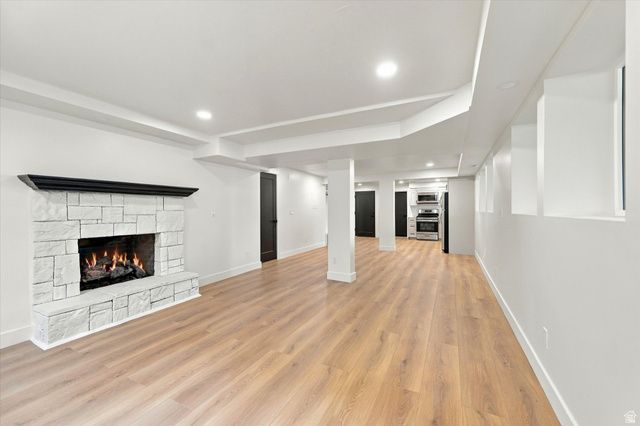517 E HOLSTEIN WAY, Murray, UT 84107