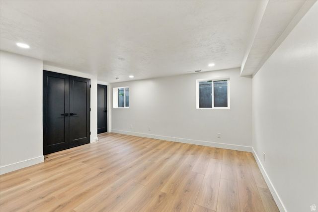 517 E HOLSTEIN WAY, Murray, UT 84107