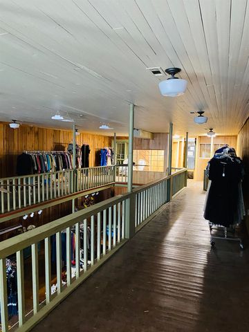 100 Main Street, Calico Rock, AR 72519