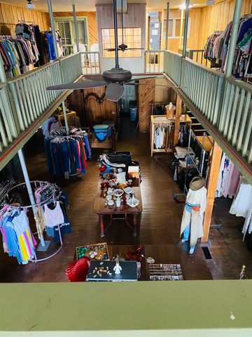 100 Main Street, Calico Rock, AR 72519