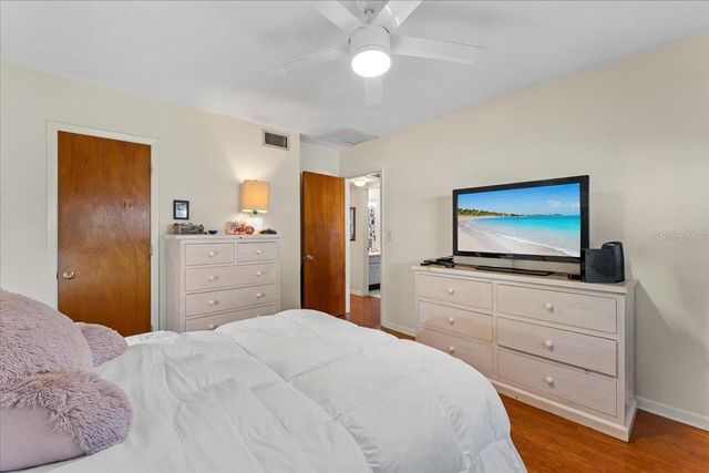 266 SKY LOCH DRIVE W, Dunedin, FL 34698