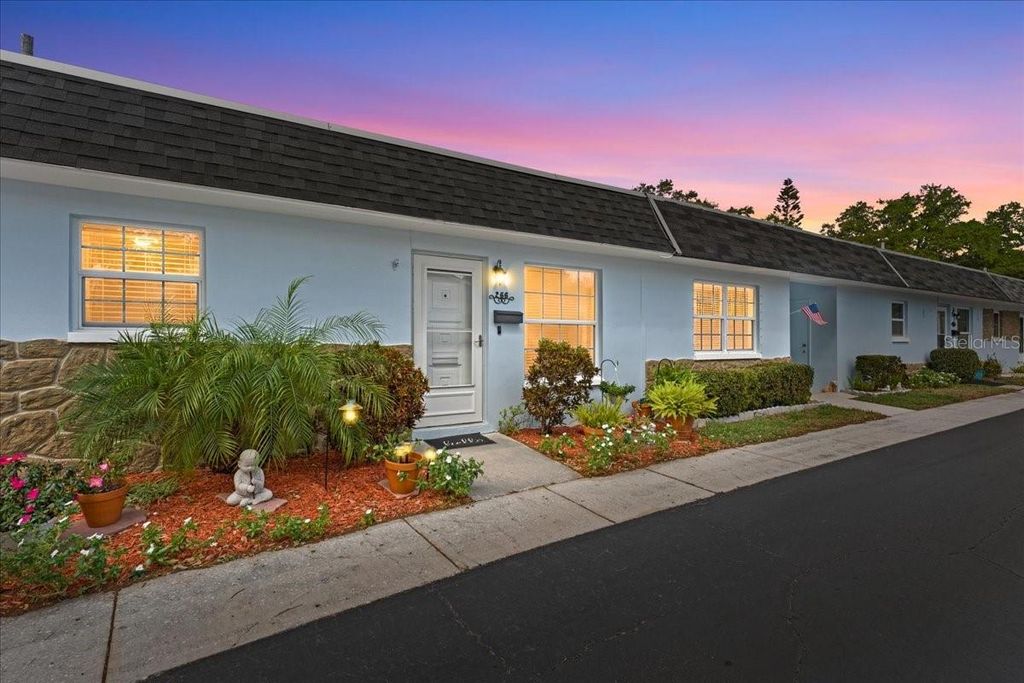 266 SKY LOCH DRIVE W, Dunedin, FL 34698