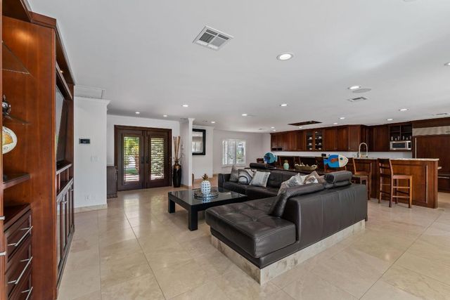 18150 Perigon Way, Jupiter, FL 33458