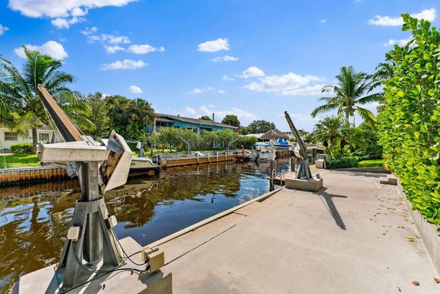 18150 Perigon Way, Jupiter, FL 33458