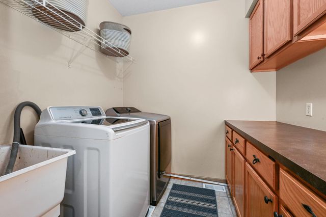 623 Carver Bluffs Parkway, Carver, MN 55315