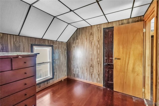 95 Guernsey St, Buffalo, NY 14207