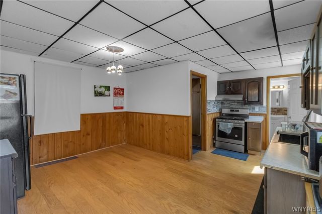 95 Guernsey St, Buffalo, NY 14207