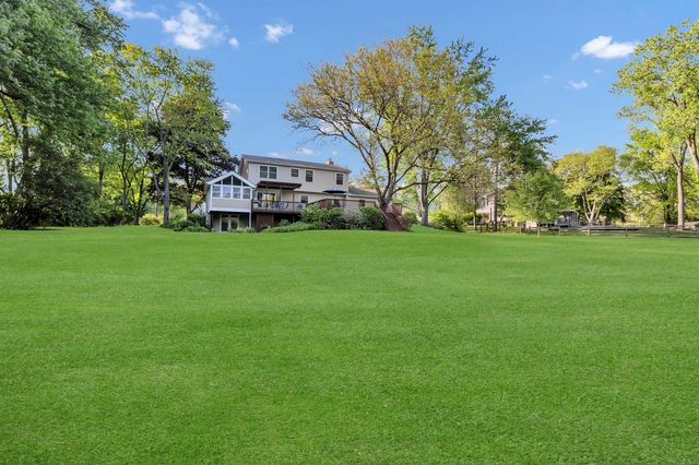 41W067 Colson Drive, St. Charles, IL 60175