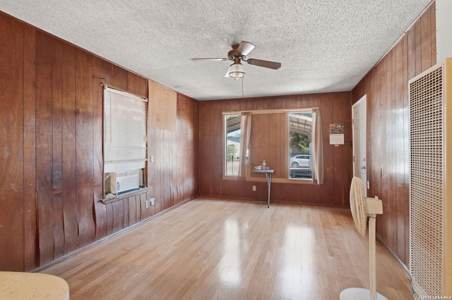 442 Humboldt St, San Antonio, TX 78211