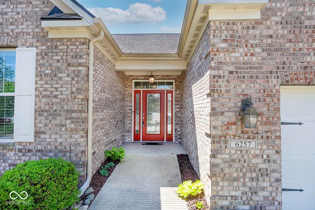 6257 Strathaven Road, Noblesville, IN 46062