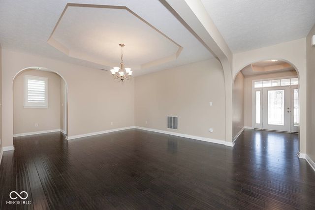 6257 Strathaven Road, Noblesville, IN 46062