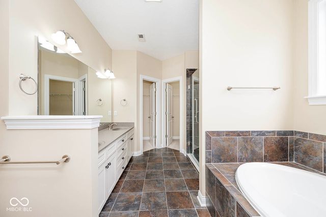 6257 Strathaven Road, Noblesville, IN 46062