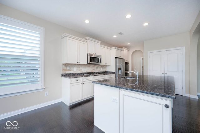 6257 Strathaven Road, Noblesville, IN 46062