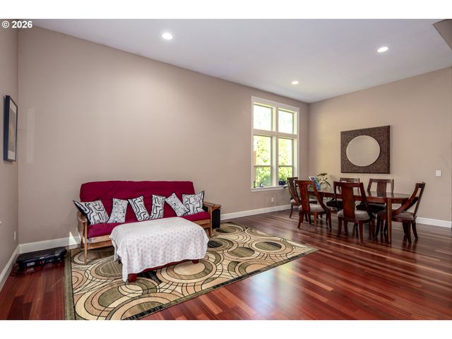 12142 Se OGDEN Ct, Portland, OR 97266