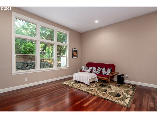 12142 Se OGDEN Ct, Portland, OR 97266