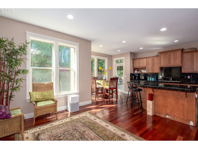 12142 Se OGDEN Ct, Portland, OR 97266